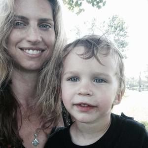 Meet your Posher, Monica